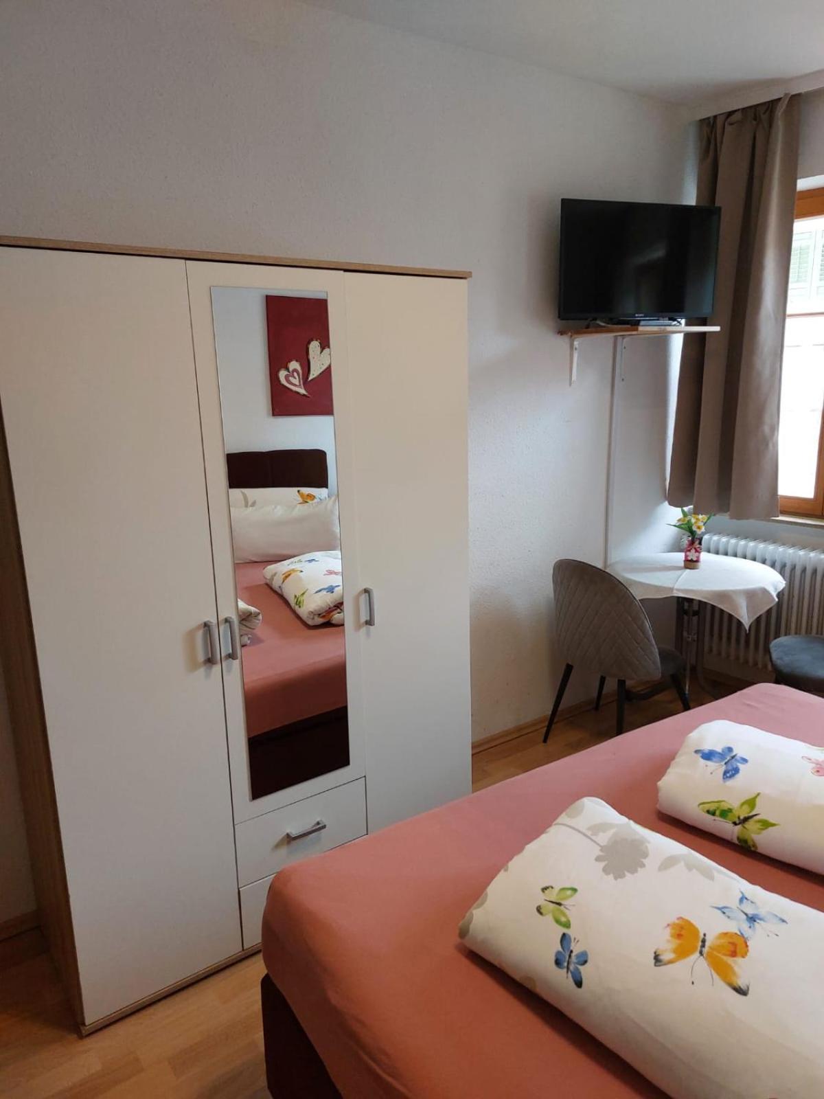 Schwabenstuben Doppelzimmer เมียร์สบวร์ก ภายนอก รูปภาพ